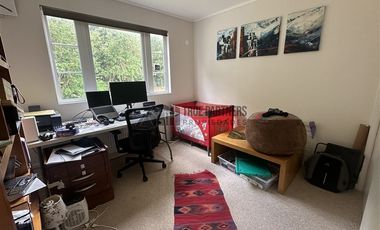 Casa en Arriendo en Av Dos Esteros 46