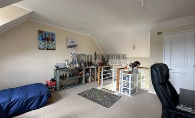 Casa en Arriendo en Av Dos Esteros 46