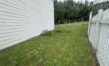 Casa en Arriendo en Av Dos Esteros 46