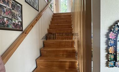 Casa en Arriendo en Av Dos Esteros 46