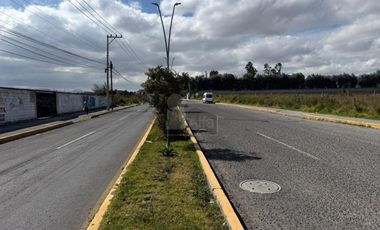 Patio para inventario automotriz 6,022 m² Metepec