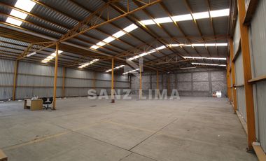 SALIDA A SALAMANCA: Terreno con bodega, rampa y excelente ubicación.