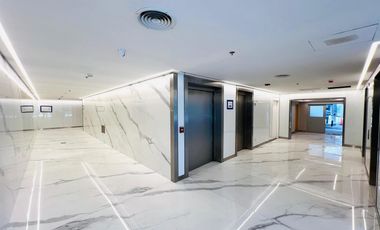 Departamento de 3 ambientes en  alquiler en Infinity Towers