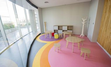 Departamento de 3 ambientes en  alquiler en Infinity Towers