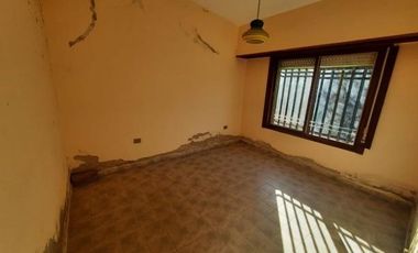 Casa en venta - 2 Dormitorios 1 Baño - Villa María
