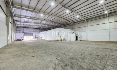 Alquiler local deposito 830 m2 Pablo Podesta, Tres de Febrero