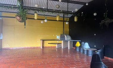 ARRIENDO de LOCALES en PEREIRA