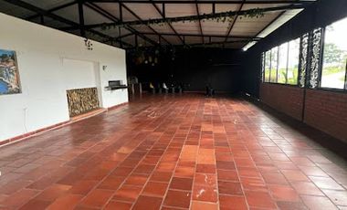 ARRIENDO de LOCALES en PEREIRA