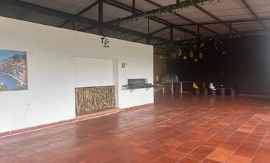 ARRIENDO de LOCALES en PEREIRA