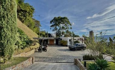 VENTA de CASAS en MedellÃ­n