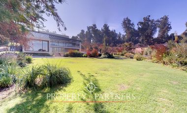 Vanguardista casa en Lo Curro