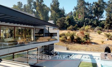 Vanguardista casa en Lo Curro