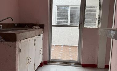 CASA EN RENTA USO COMERCIAL O HABITACIONAL