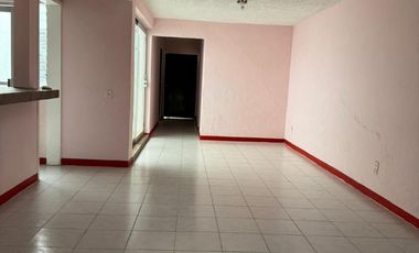 CASA EN RENTA USO COMERCIAL O HABITACIONAL