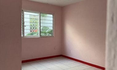 CASA EN RENTA USO COMERCIAL O HABITACIONAL