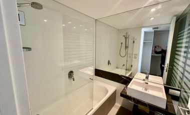 Departamento 4 ambientes, 2 cocheras y baulera en Al Rio - Piso alto, vista al rio - Venta