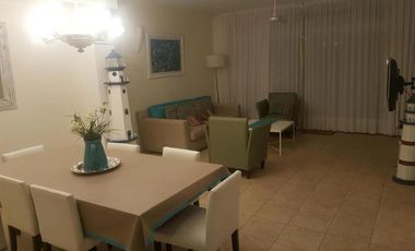 Dúplex en venta - 3 Dormitorios 2 Baños - Cariló