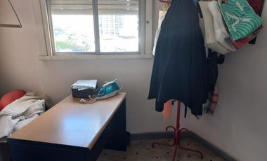 Departamento 5 ambientes con dependencia