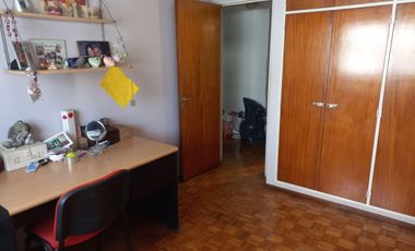 Departamento 5 ambientes con dependencia