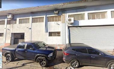 NICARAGUA 5400 - GALPON 2600 MTS - MUNRO - VENDE