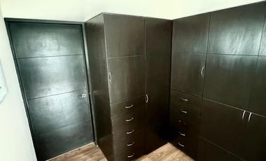 CASA EN RENTA EN LOMAS DE ANGELOPOLIS