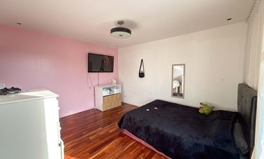 Casa en venta - 4 Dormitorios 3 Baños - Guillermo E. Hudson