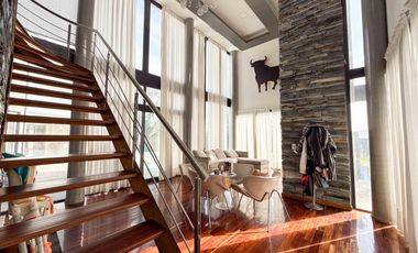 Casa en venta - 4 Dormitorios 3 Baños - Guillermo E. Hudson