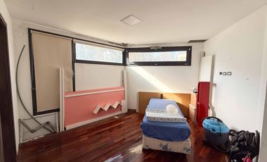 Casa en venta - 4 Dormitorios 3 Baños - Guillermo E. Hudson