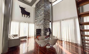 Casa en venta - 4 Dormitorios 3 Baños - Guillermo E. Hudson