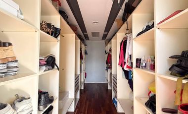 Casa en venta - 4 Dormitorios 3 Baños - Guillermo E. Hudson