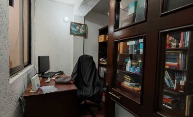 CASA DE UNA SOLA PLANTA EN CD. NEZAHUALCOYOTL, COLONIA LOS MANANTIALES