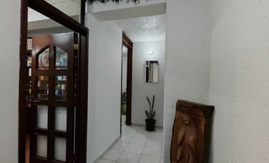 CASA DE UNA SOLA PLANTA EN CD. NEZAHUALCOYOTL, COLONIA LOS MANANTIALES