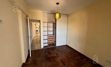 Departamento en Alquiler- Semipiso 3 amb con Cochera Cubierta y baulera