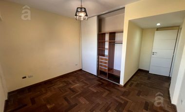 Departamento en Alquiler- Semipiso 3 amb con Cochera Cubierta y baulera
