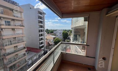 Departamento en Alquiler- Semipiso 3 amb con Cochera Cubierta y baulera
