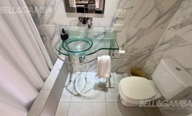 CASA VENTA FLORIDA 8 AMBIENTES JARDIN PISCINA