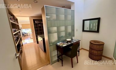 CASA VENTA FLORIDA 8 AMBIENTES JARDIN PISCINA