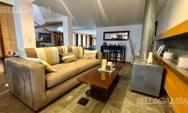 CASA VENTA FLORIDA 8 AMBIENTES JARDIN PISCINA