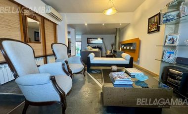 CASA VENTA FLORIDA 8 AMBIENTES JARDIN PISCINA