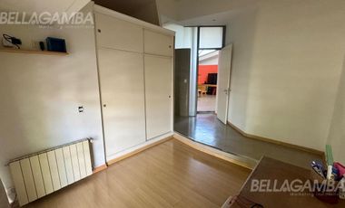 CASA VENTA FLORIDA 8 AMBIENTES JARDIN PISCINA