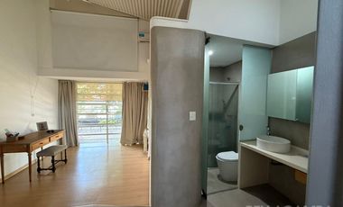 CASA VENTA FLORIDA 8 AMBIENTES JARDIN PISCINA