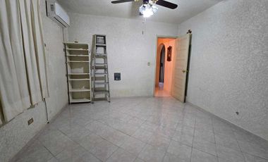Casa en renta en Col. María Luisa en Monterrey
