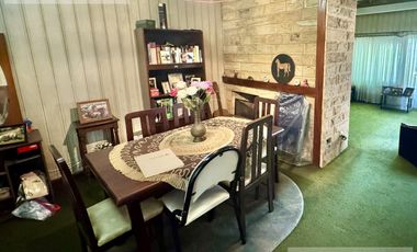 CASA 5 AMBIENTES EN FLORENCIO VARELA CENTRO , LOTE 532mt2.