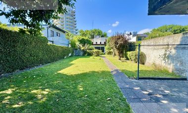 CASA 5 AMBIENTES EN FLORENCIO VARELA CENTRO , LOTE 532mt2.