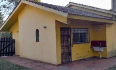 Casa en venta - 2 Dormitorios 1 Baño - Mar del Tuyú