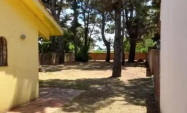 Casa en venta - 2 Dormitorios 1 Baño - Mar del Tuyú