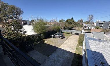 OPORTUNIDAD!!!!!VENTA-COMPLEJO DE 6 DEPTOS-EXCELENTE UBICACION