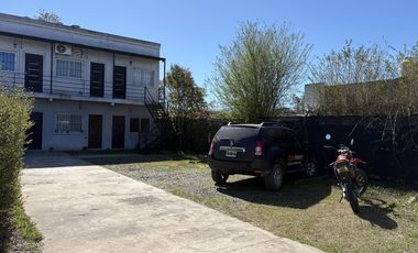 OPORTUNIDAD!!!!!VENTA-COMPLEJO DE 6 DEPTOS-EXCELENTE UBICACION