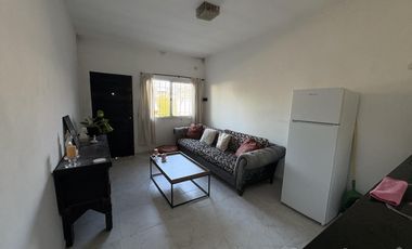 OPORTUNIDAD!!!!!VENTA-COMPLEJO DE 6 DEPTOS-EXCELENTE UBICACION