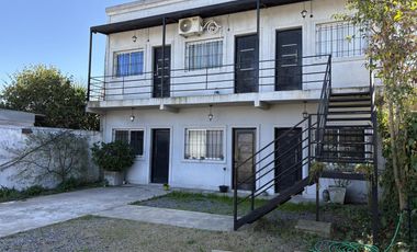 OPORTUNIDAD!!!!!VENTA-COMPLEJO DE 6 DEPTOS-EXCELENTE UBICACION